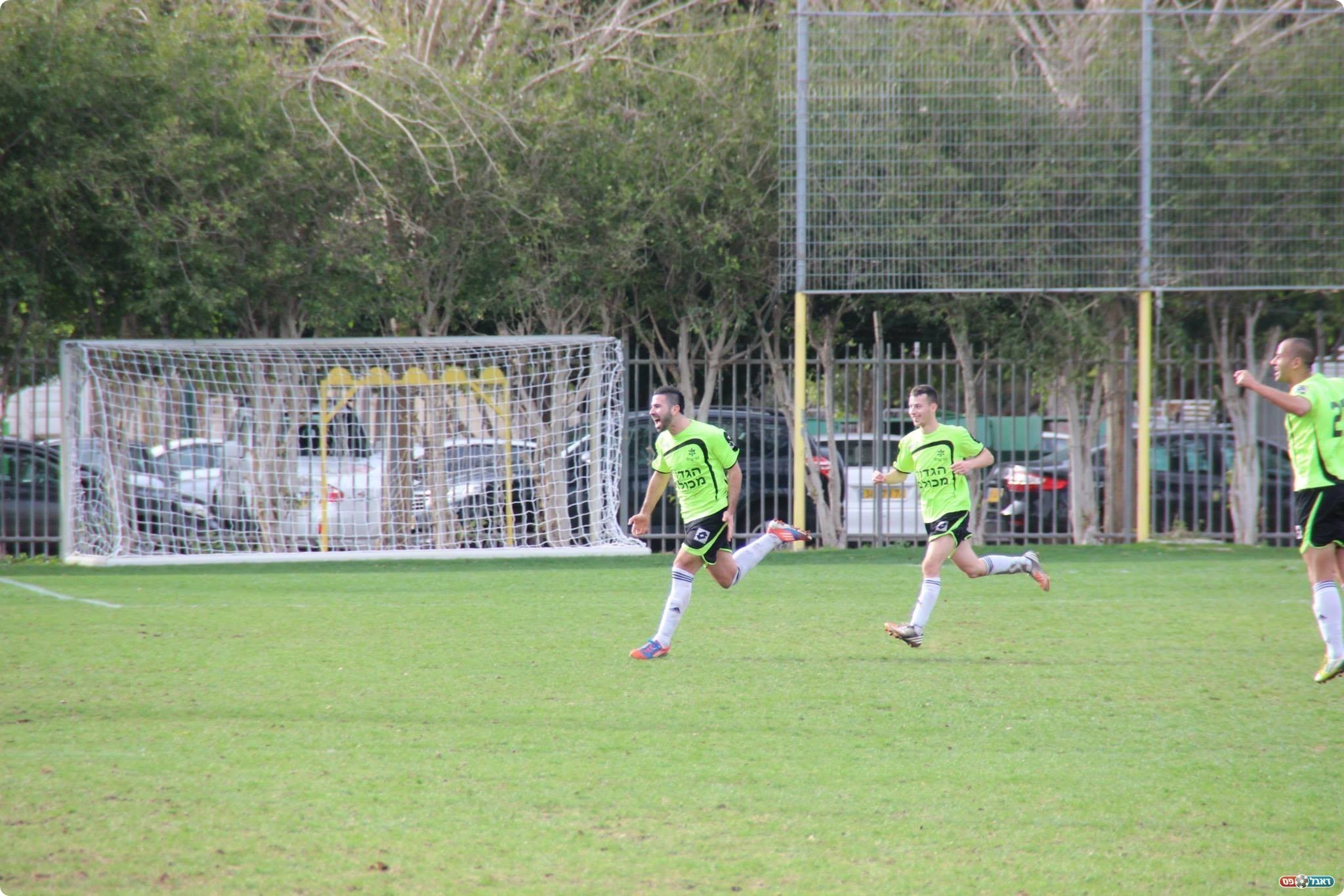 רביבו חוגג (צילום: עודד חסין)